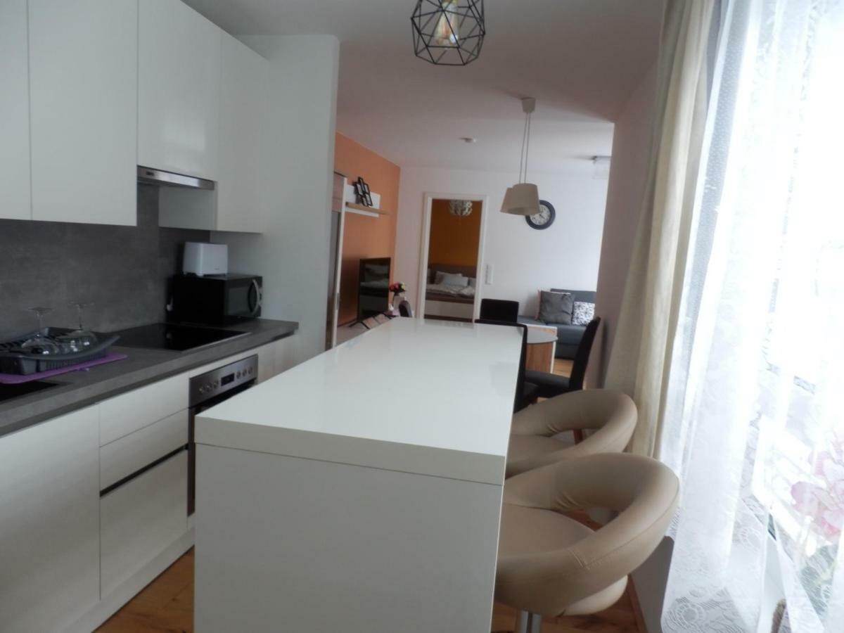 Appartement Spacious, Modern 1-Bdrm Apt Near Vic & Austria Ctr à Vienne Extérieur photo
