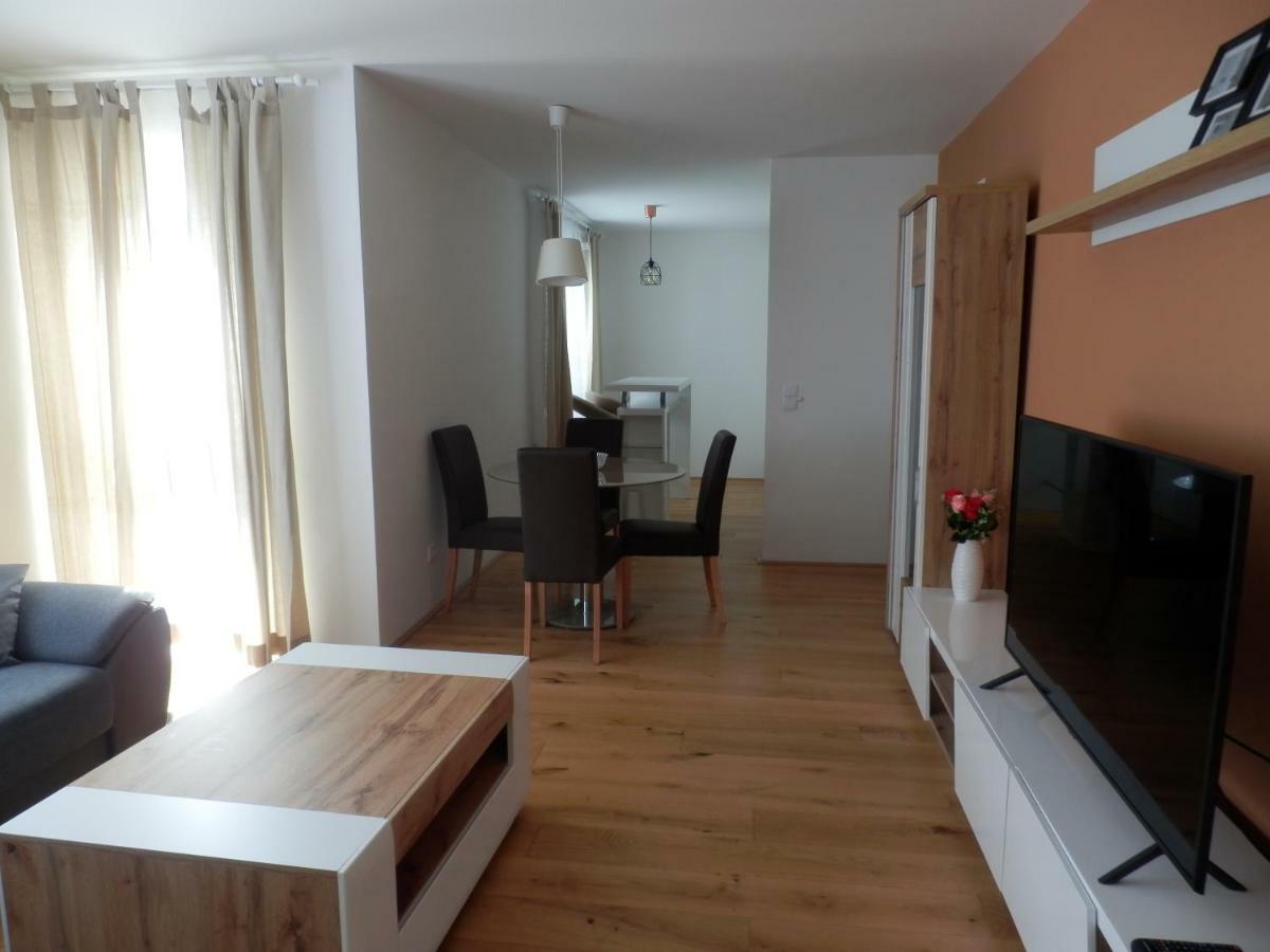 Appartement Spacious, Modern 1-Bdrm Apt Near Vic & Austria Ctr à Vienne Extérieur photo