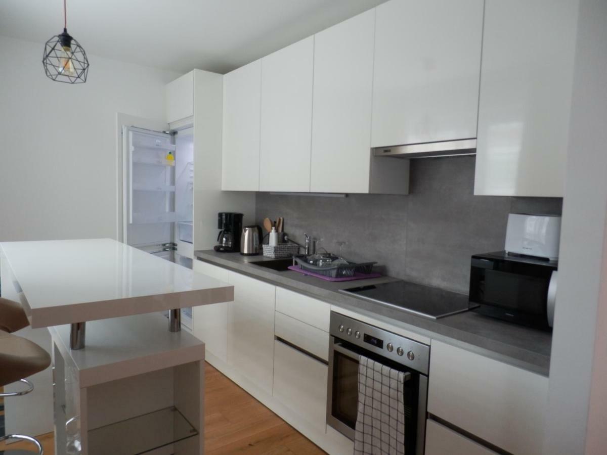 Appartement Spacious, Modern 1-Bdrm Apt Near Vic & Austria Ctr à Vienne Extérieur photo